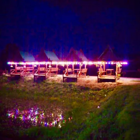 เรือนร่มไม้รีสอร์ท Ruenrommai Resort Klang Mun Extérieur photo