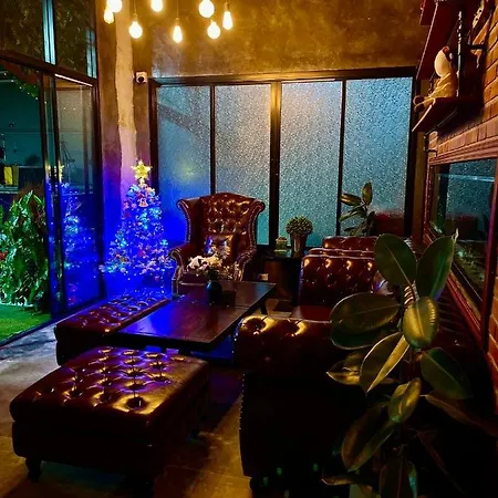 เรือนร่มไม้รีสอร์ท Ruenrommai Resort Klang Mun Extérieur photo