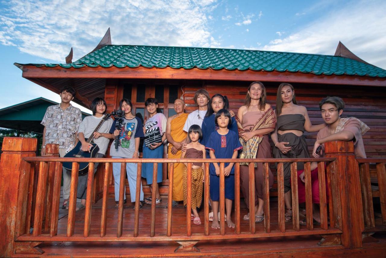 เรือนร่มไม้รีสอร์ท Ruenrommai